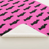 ピンクとブラックのハロウィーンこうもり シェルパブランケット (3/4)