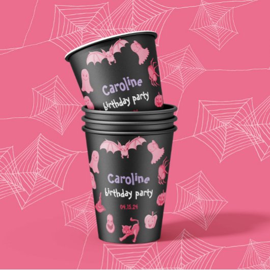 ピンクとブラックのハロウィーンをテーマにした誕生日パーティー 紙コップ
