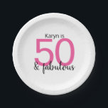 ピンクとブラック50と素晴らしい女性の誕生日 ペーパープレート<br><div class="desc">50歳になる大きなパーティー祝を持ち、これらのおもしろいとカラフルピンクとブラック50と素晴らしい紙プレートと一緒に行く。女の子だ！</div>