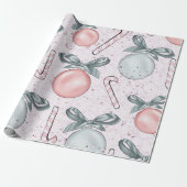 ピンクとブルーのオーナメントキャンディーキャンズクリスマス ラッピングペーパー (アンロールド)