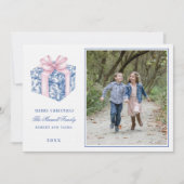 ピンクとブルーのグランドミレニアルのクリスマスギフト写真 招待状 (正面)