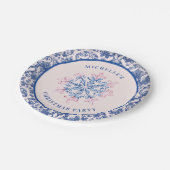 ピンクとブルーのスノーフレークとダマスク付縁どき ペーパープレート (アングル)