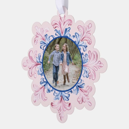 ピンクとブルーのスノーフレーク写真 オーナメントカード (左)