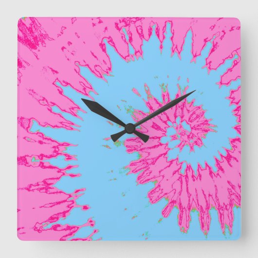 ピンクとブルーのスパイラル絞り染め時計 スクエア壁時計 (正面)
