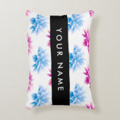 ピンクとブルーのダリア、花のパターン、あなたの名前 アクセントクッション (正面(垂直))