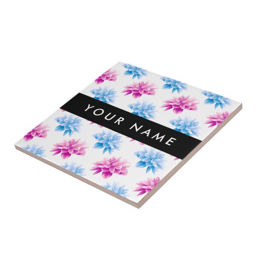 ピンクとブルーのダリア、花のパターン、あなたの名前 タイル (側面)