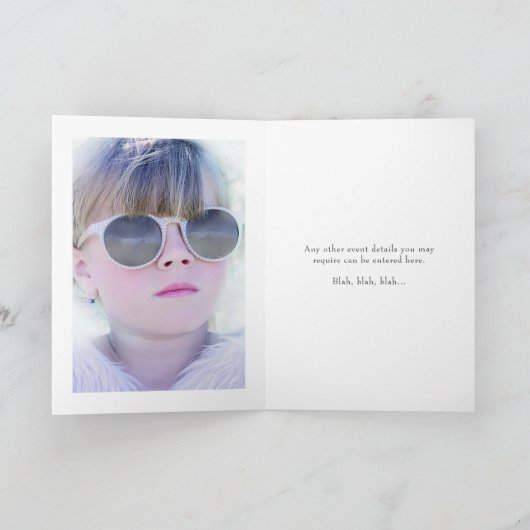 ピンクとブルーのパジャマパンケーキガールバースデーパーティー 招待状 (内部)