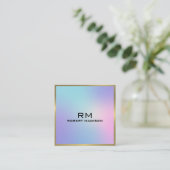 ピンクとブルーのメタリックグラデーション金ゴールドアクセント スクエア名刺 (スタンド正面)