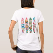 ピンクとブルーの夏のビーチのテーマの風景 Tシャツ (裏面)