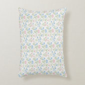ピンクとブルーの大千年紀フローラ アクセントクッション (正面(垂直))