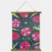 ピンクとブルーの宇宙ポップ・アートの 吊り下げ型タペストリー (正面)