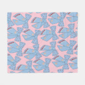 ピンクとブルーの弓 フリースブランケット (正面(横))