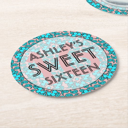 ピンクとブルーの甘い16誕生日パーティコースター ラウンドペーパーコースター (アングル)