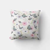 ピンクとブルーの花と蝶のパターン クッション (正面)