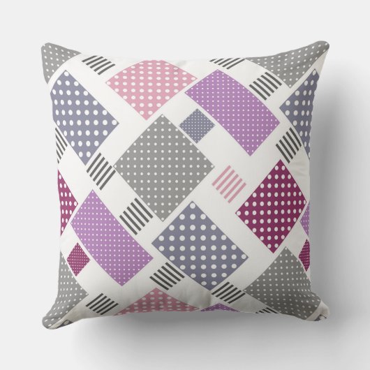 ピンクとプラムの水玉模様ストライプとプラムのパッチワーク クッション (裏面)