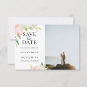 ピンクとホワイトの植物写真 Save The Date 案内状 (正面)