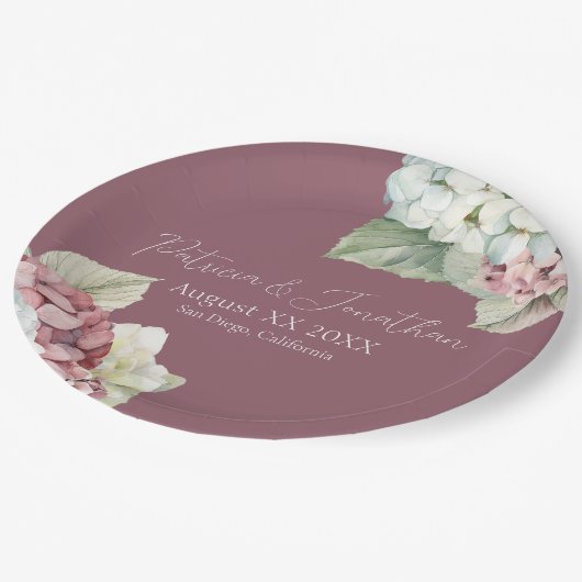ピンクとホワイトウォーターの色あじさい花オン赤面 ペーパープレート (アングル)