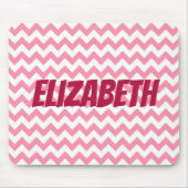 ピンクとホワイトシェブロン マウスパッド (正面)