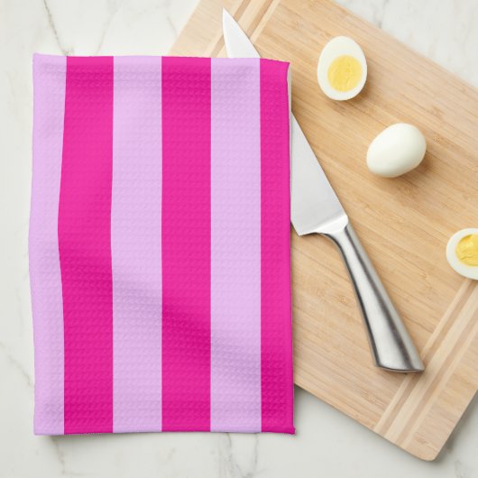 ピンクとマゼンタのストライプパターン キッチンタオル (四つ折り)