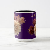 ピンクとモーヴェストローの花とラブホワイト ツートーンマグカップ (中央)