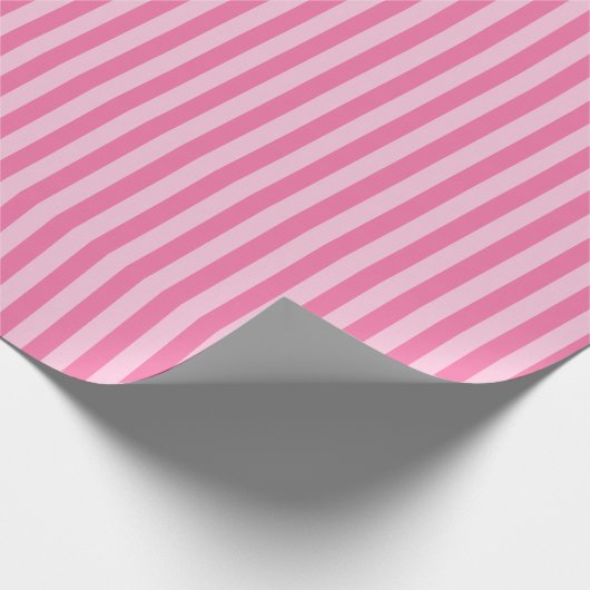 ピンクとライトピンクのストライプ ラッピングペーパー (角)
