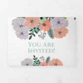 ピンクとラベンダーの花の結婚式 三つ折り招待状 (カバー)