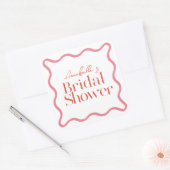 ピンクとレッドのウェーブフレームがおしゃれな ブライダルシャワー スクエアシール (封筒)