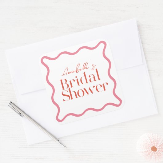ピンクとレッドのウェーブフレームがおしゃれな ブライダルシャワー スクエアシール (封筒)