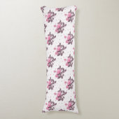 ピンクと埃っぽい紫のバラ。 ボディピロー (正面縦)