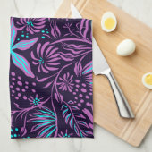 ピンクと明るい青の花 キッチンタオル (四つ折り)