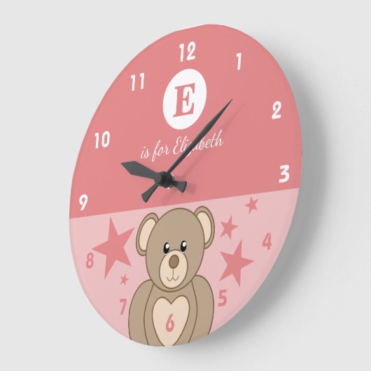 ピンクと白のかわいいテディベアと星の赤ちゃん名前 ラージ壁時計 (傾斜)
