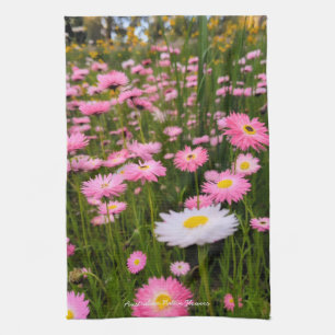 ピンクと白のオーストラリアの原生の草原の花 キッチンタオル