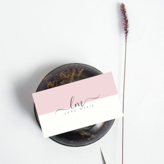 ピンクと白のカリグラフモノグラムミニマル主義者 コーリングカード