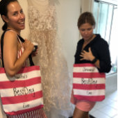 ピンクと白のストライプのおもしろいシックパーソナライズされた トートバッグ