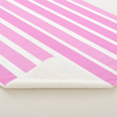 ピンクと白のストライプ シェルパブランケット (3/4)