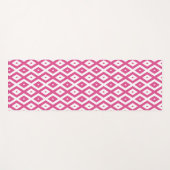 ピンクと白のダイヤモンドパターン ヨガマット (正面(横))