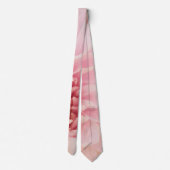 ピンクと白のダリアネックタイ ネクタイ (裏面)