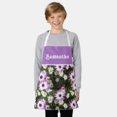 ピンクと白のデイジーデイジー花フローラエプロン エプロン (着用した状態)