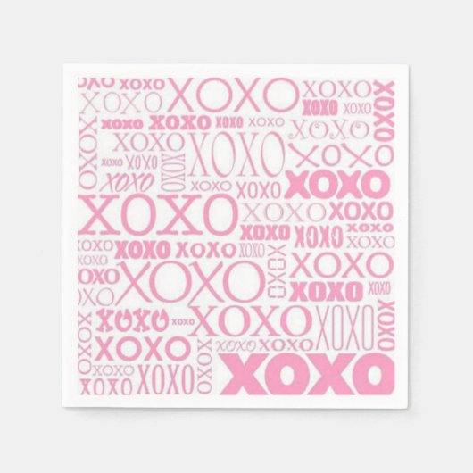 ピンクと白のハグとキスパターンのナプキン スタンダードカクテルナプキン (正面)