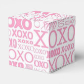 ピンクと白のハグとキスパターンハート優先ボックス フェイバーボックス (裏面サイド)