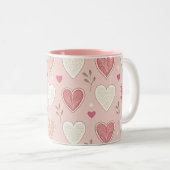 ピンクと白のハートパタンバレンタインデー ツートーンマグカップ (正面右)
