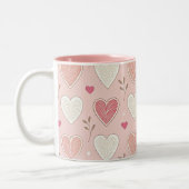 ピンクと白のハートパタンバレンタインデー ツートーンマグカップ (左)