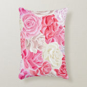 ピンクと白のバラのシームレスなパターン。フラワーテクスチャ アクセントクッション (正面(垂直))
