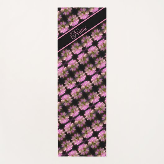 ピンクと白のパーソナライズされた花 ヨガマット (正面)