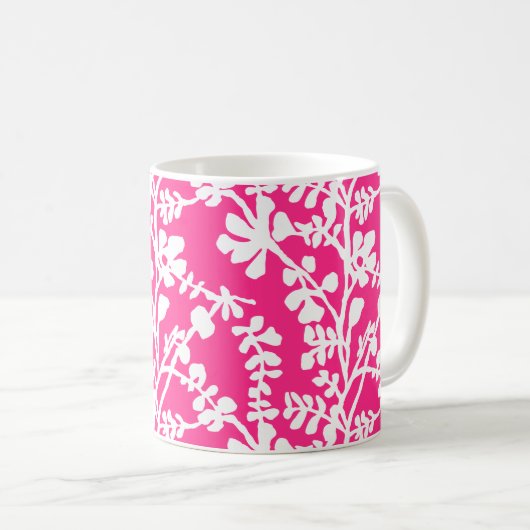 ピンクと白のフローラ繰り返しパターン コーヒーマグカップ (正面右)