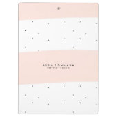 ピンクと白のブラシストロークのフェミニンデザイン クリップボード (裏面)