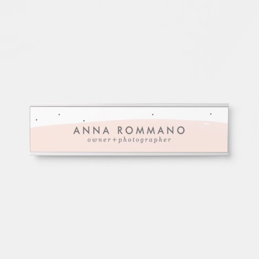 ピンクと白のブラシストローク サインプレート (正面)