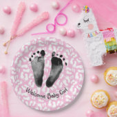 ピンクと白のベビーガールフットプリント ペーパープレート (パーティー)