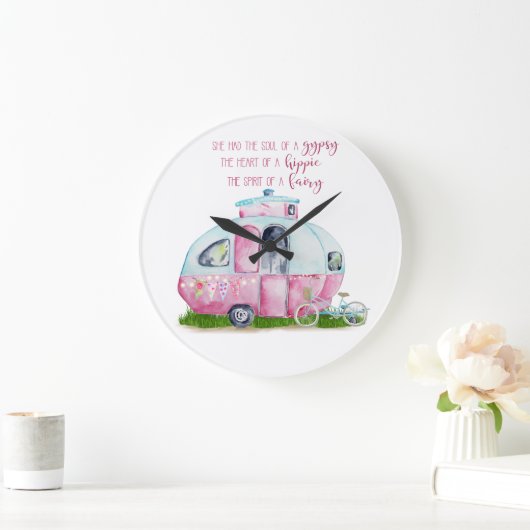 ピンクと白のレトロヴィンテージキャンパーと引用文 ラージ壁時計 (ホーム)
