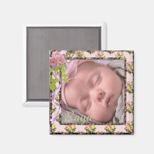 ピンクと白のヴィンテージフローラ新生児フォトマグネット マグネット (正面/裏面)